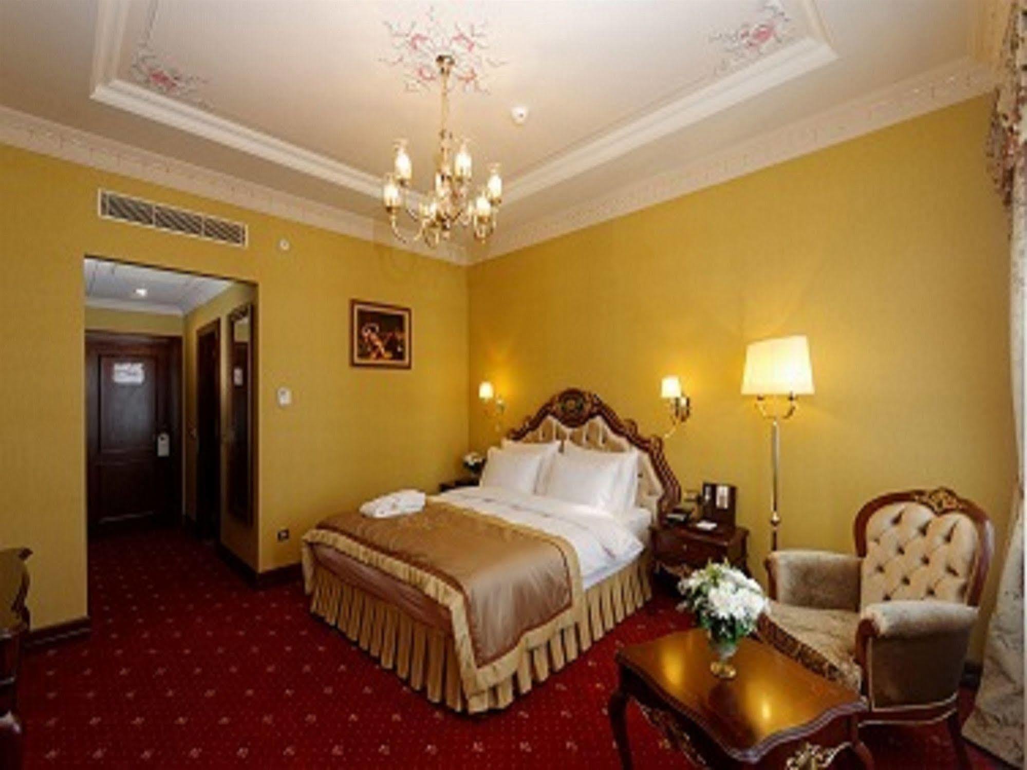 เมย์รา พาเลซ Hotel อังการา ภายนอก รูปภาพ